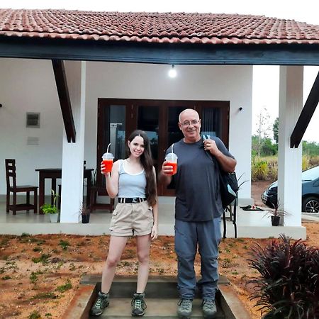 Moni Farm House Wilpattu Nochchiyagama Esterno foto