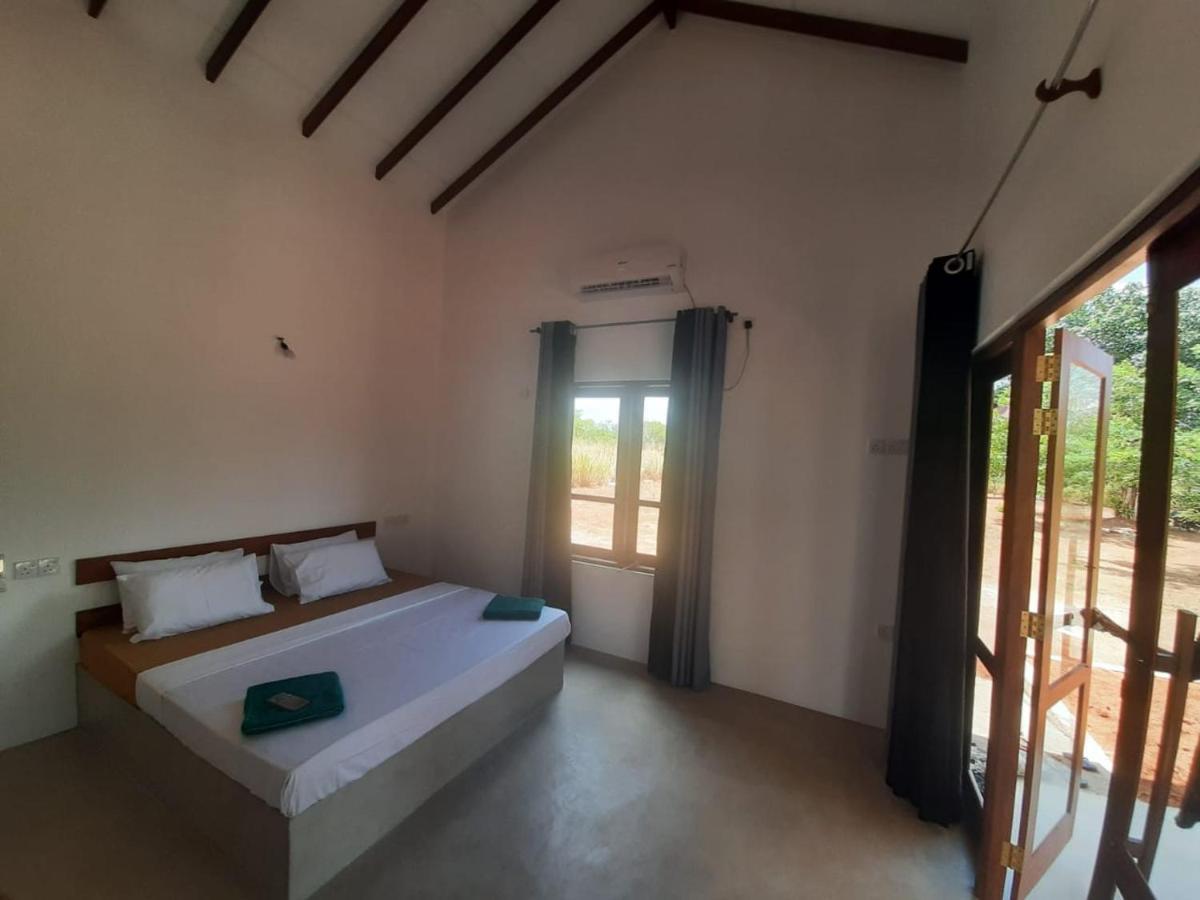 Moni Farm House Wilpattu Nochchiyagama Esterno foto