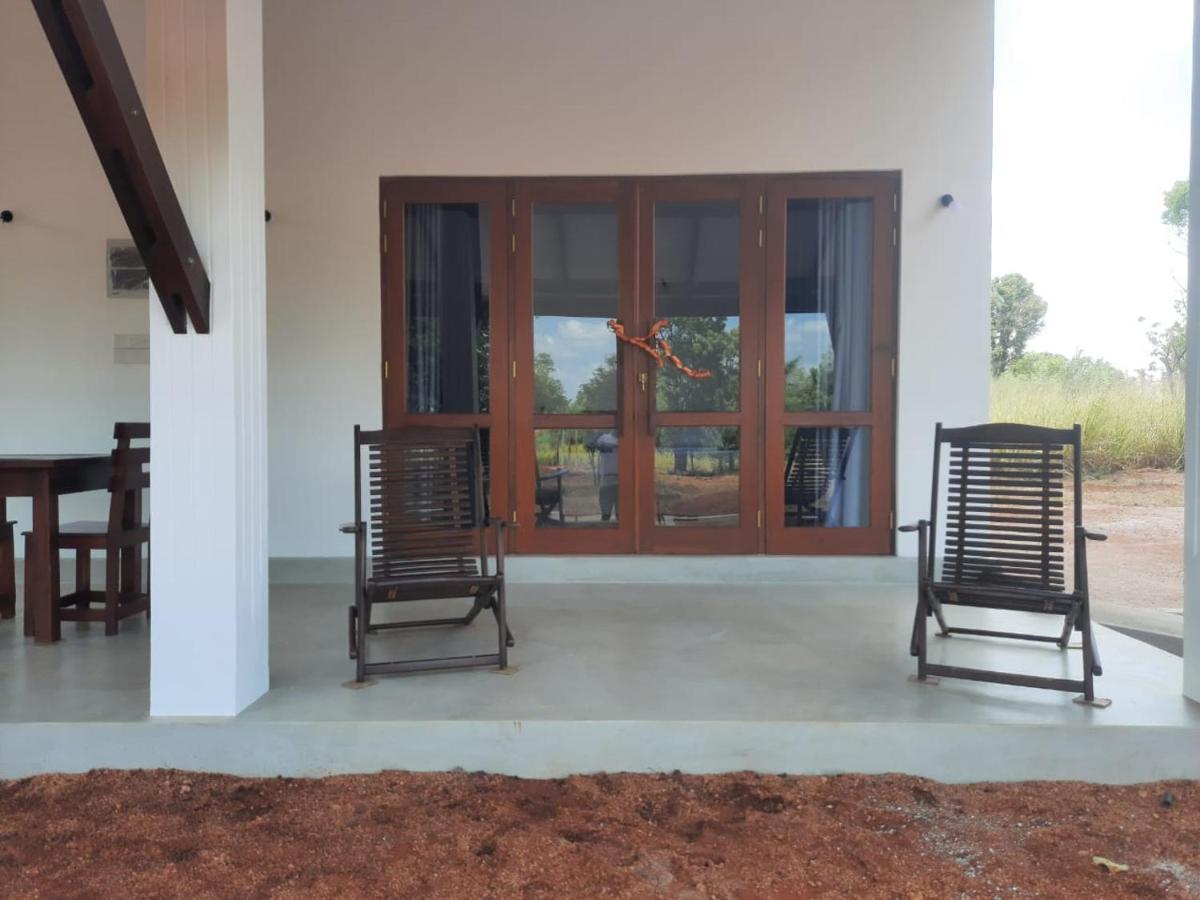 Moni Farm House Wilpattu Nochchiyagama Esterno foto