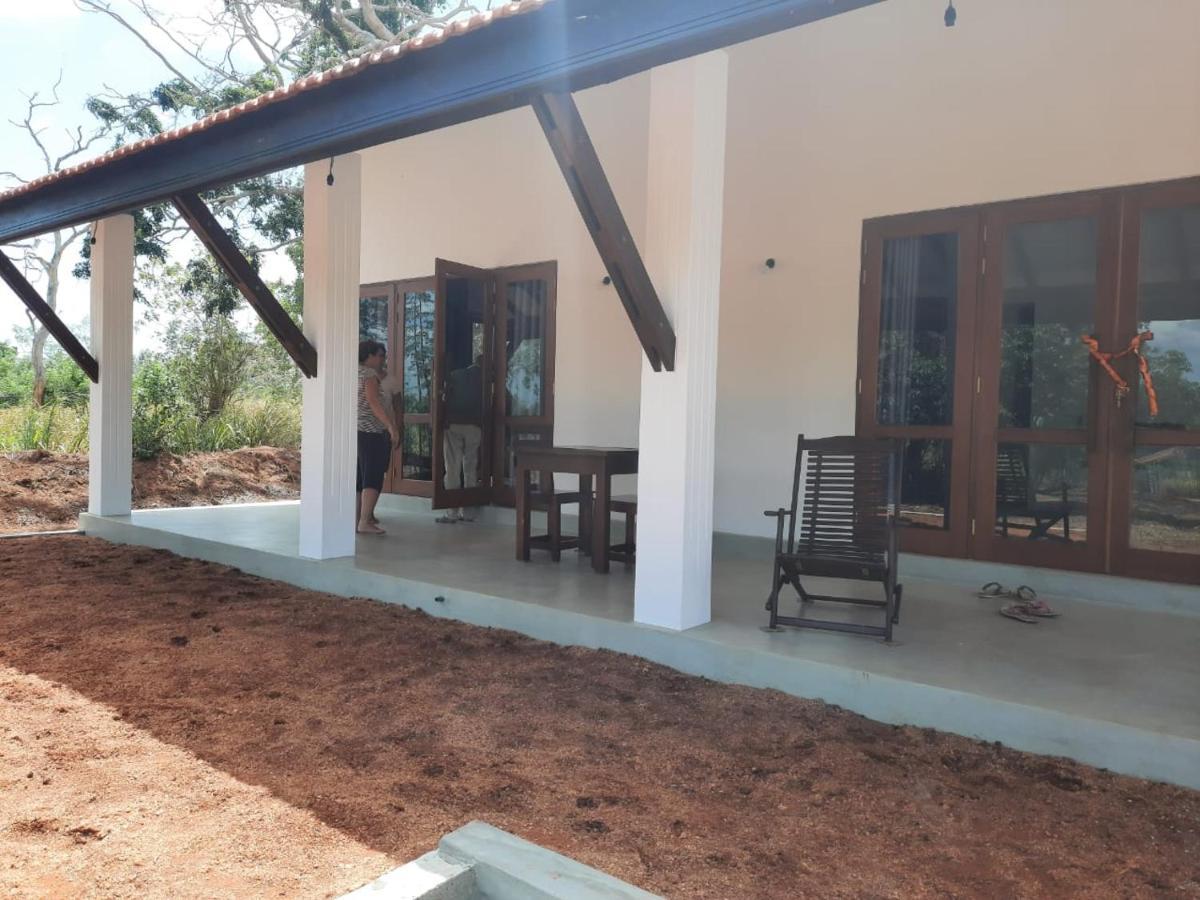 Moni Farm House Wilpattu Nochchiyagama Esterno foto