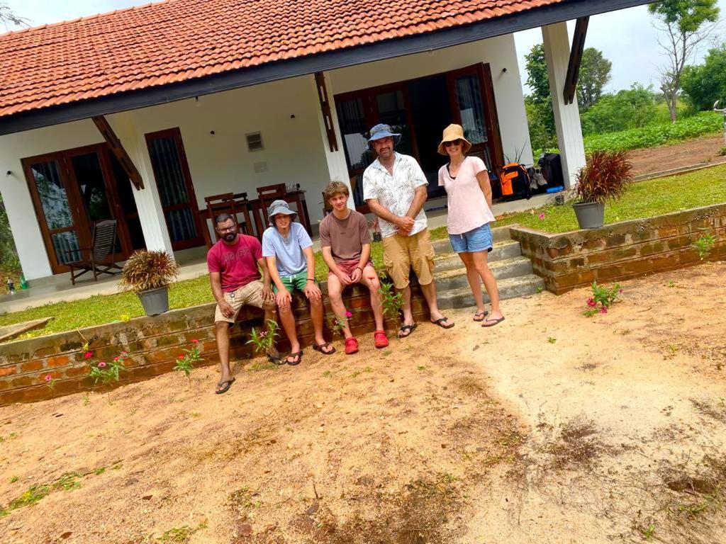 Moni Farm House Wilpattu Nochchiyagama Esterno foto